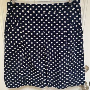 Boden Skirt 14L/10L textured knee length pockets